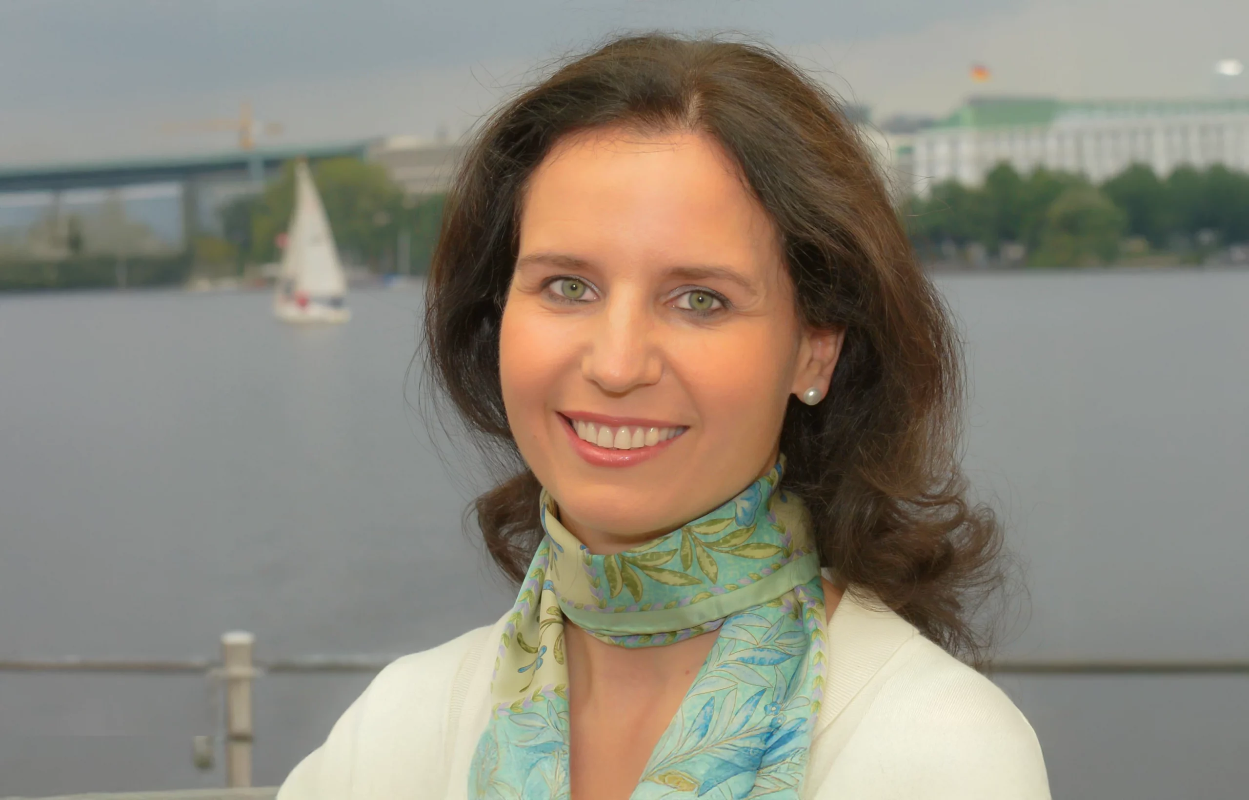 Marina Tcharnetsky